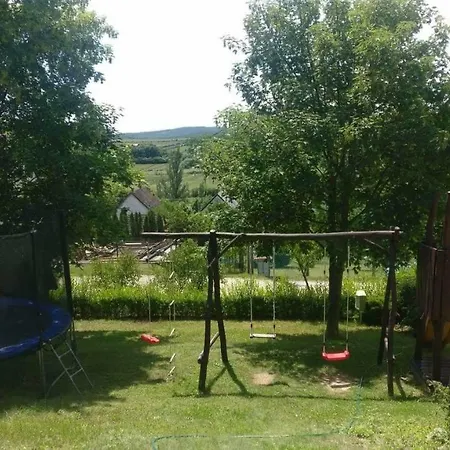 Hubi-lak Appartement Balatonszolos